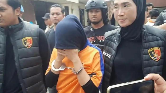 Aksi Bejat Pasangan Muda di Karawang, Melakban Mulut Bayinya sesaat Setelah Dilahirkan, Ini Motifnya