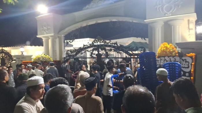 Suasana TKP rumah tempat kejadian penusukan bocah 9 tahum, yang berada di wilayah