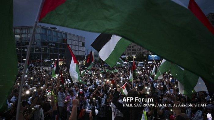 Warga Berlin Jerman Unjuk Rasa Mengutuk Serangan Israel ke Rafah: Serukan Kemerdekaan Palestina!