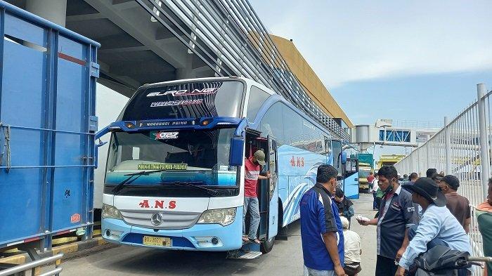 Pintu Dermaga Eksekutif Ditutup, Pelabuhan Merak Hanya Operasikan Empat Dermaga dan 18 Kapal