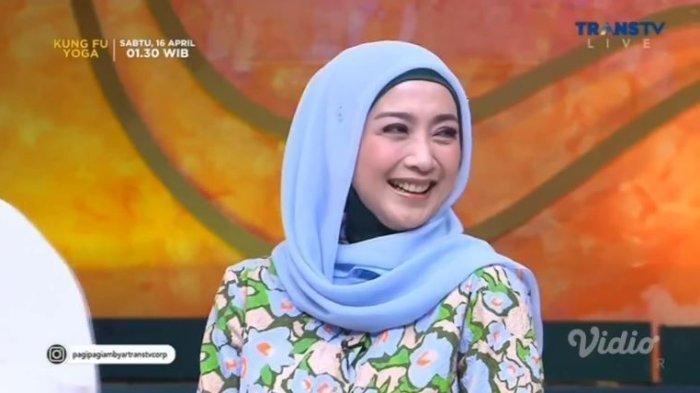 22 Tahun Menjanda, Desy Ratnasari Syok saat Dilamar Pria Beristri 2, Langsung Menolak : Tidak Bisa!