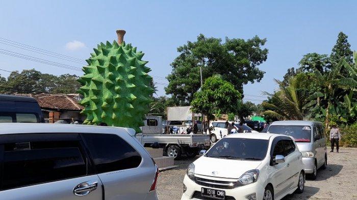 Kendaraan Plat B yang Menuju Kabupaten Pandeglang Disuruh Putar Balik