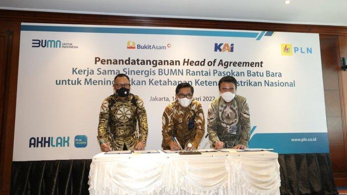 Amankan Pasokan Batu Bara dan Keandalan Listrik, PLN Teken Perjanjian dengan PTBA dan KAI
