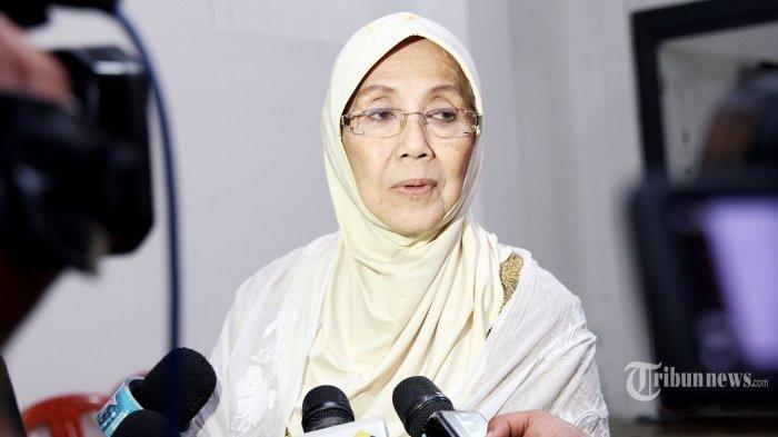 Kronologi Nani Wijaya Dilarikan ke Rumah Sakit, Sempat Mengeluh Sesak Napas