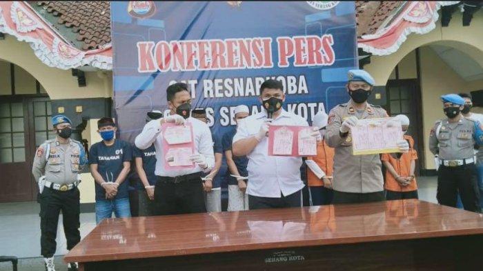 Satnarkoba Polres Serang Kota Ungkap Narkoba Jenis Sinte Liquid Biasa Digunakan dengan Vape