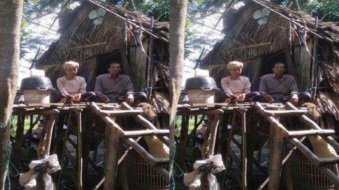 Cerita Pilu Pasutri Tinggal di Kandang Ayam Beratap Daun Selama 7 Tahun, Setiap Hujan Basah Kuyup