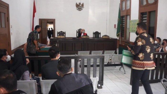 Anak Gugat Ibu Kandung di Bandung, Sang Anak Protes Diusir dari Rumahnya Sendiri