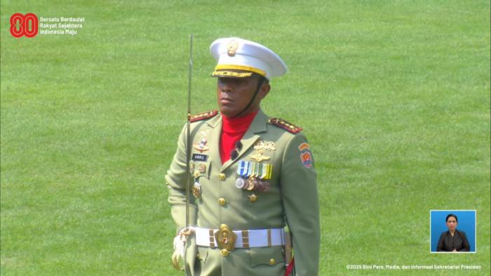 HUT RI - Berikut ini informasi tentang profil Kolonel Inf Amril Hairuman Tehupelasury yang sukses menjadi Komandan Upacara dalam gelaran upacara pengibaran bendera merah putih dalam rangka HUT Ke-80 Republik Indonesia, yang diselenggarakan di Istana Merdeka, Minggu (17/8/2025). 