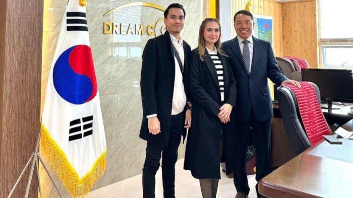 Perempuan Asal Serang Sukses Bisnis Softlens hingga Bekerja Sama dengan Perusahaan Korea Selatan