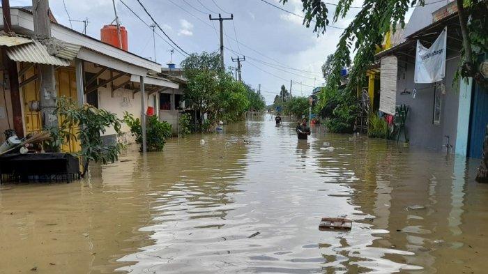 Sejumlah Wilayah Banten Dikepung Banjir, Gubernur Tunggu Wali Kota dan Bupati Ajukan Status KLB