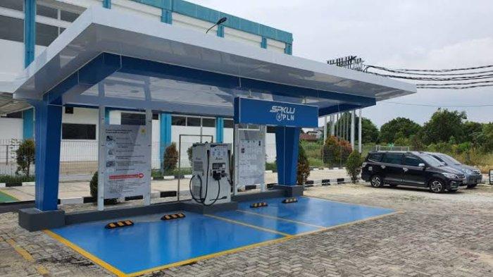 Tak Perlu Ragu Pakai Mobil Listrik, PLN Sudah Bangun 570 Stasiun Pengisian Kendaraan Listrik Umum