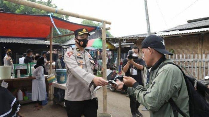 Bupati Tangerang Geram Pantai Tanjung Pasir Padat Pengunjung: Bubarkan Kalau Masih Antre!