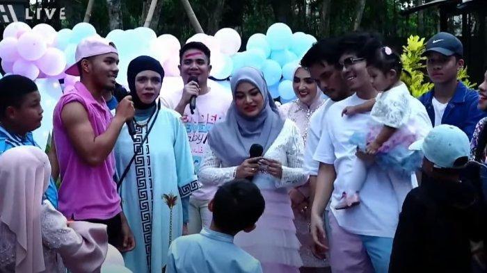 Berharap Atta Punya Anak Laki-laki, Ucapan Saaih dan Geni Faruk Disorot, Aurel Unjuk Ekspresi Begini