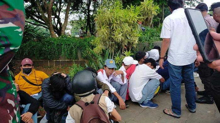 Ikut Demo Penolakan Kenaikan BBM, Belasan Pelajar di Lebak Dijemput Pihak Sekolah