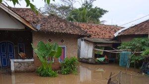 178-rumah-terendam-banjir-di-3-kecamatan.jpg