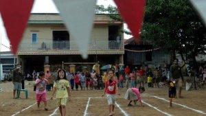 1Ilustrasi-lomba-balap-kelereng.jpg