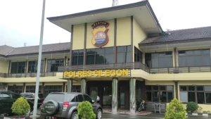 Aktivis-dari-Ikatan-Mahasiswa-Cilegon.jpg