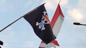 BENDERA-ONE-PIECE-MARAK.jpg