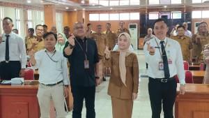 Bupati-Serang-Ratu-Rachmatuzakiyah-bekerjasama-dengan-Ka.jpg