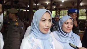 Bupati-Serang-Ratu-Rachmatuzakiyah-me.jpg
