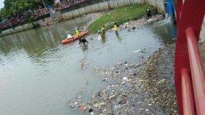 DLHK-Kabupaten-Tangerang-Sungai-Cisadane-Sampah.jpg