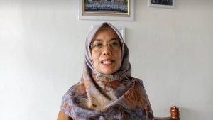 Foto-Kepala-SMAN-2-Kota-Serang-Mala-Leviana-19-Juni.jpg