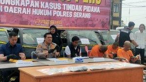 Jajaran-Polres-Serang-mengungkap-kasus-pencurian-mobil.jpg