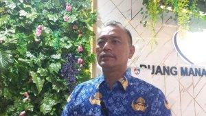 Kasi-Pelayanan-Medis-RSU-Kota-Tangsel-Ronald-Adrianto.jpg