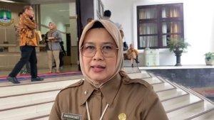 Kepala-BPKAD-Banten-Rina-Dewiyanti-saat-dit435.jpg