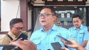 Kepala-Bapenda-Kota-Serang-W-Hari-Pamungkas-ug.jpg