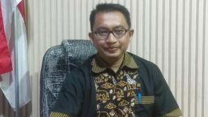 Kepala-DLH-Kota-Serang-Farach-Richi-d.jpg