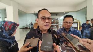 Kepala-DPUPR-Kota-Serang-Iwan-Sunardi-sdfsedrf.jpg