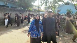 Kepala-Dindikbud-Kota-Serang-Ahmad-Nuri-saat-sidak-kebersihan.jpg