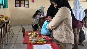 MBG-makan-BERGIZI-SDN-Pondok-Betung-01-tANGSEL.jpg