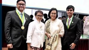 MENLU-RETNO-DAN-MENKEU.jpg