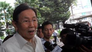 Mantan-Menteri-Koordinator-Bidang-Ekonomi-Keuangan-dan-Industri-Kwik-Kian-Gie.jpg