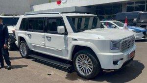 Mobil-MV3-Garuda-Limousine-RI-1.jpg