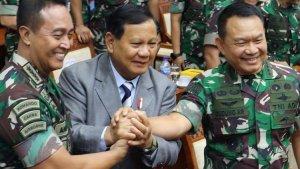 PRABOWO-ANDIKA-DUDUNG-Salam-komando.jpg