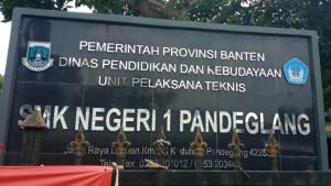 Plang-SMK-Negeri-1-Pandeglang.jpg