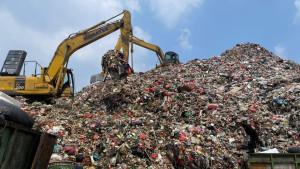 Potret-tumpukan-sampah-di-TPA-Cipeucang-Kota-Tangerang.jpg