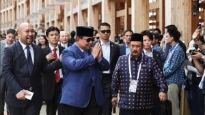 Prabowo-di-osaka-jepang.jpg