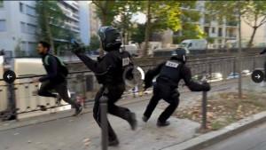Ratusan-warga-Prancis-ditembaki-polisi.jpg