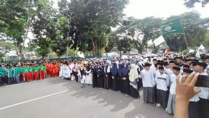 Ribuan-santri-di-Kabupaten-Lebak-memperingati-hari-santri-nasional-tahun-2025.jpg