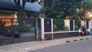 Rumah-pengusaha-Halim-Kalla-di-Jalan-Lembang.jpg
