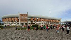 banten/Senam-di-Banten-Internasional-Stadium.jpg