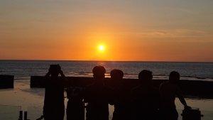 Sunset-di-Pantai-Anyer-ks.jpg