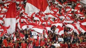 Suporter-Timnas-bendera-merah-putih.jpg