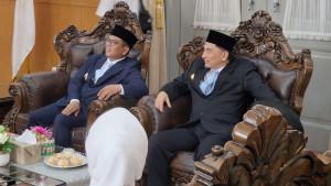 Wagub-Banten-Dimyati-Natakusumah-kanan-bers-sdfsf.jpg