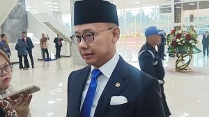 Wakil-Ketua-MPR-RI-Eddy-Soeparno-mende.jpg