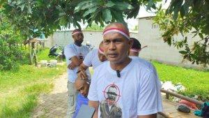 Warga-Desa-Kohod-CUKUR-GUNDUL-BARENG.jpg